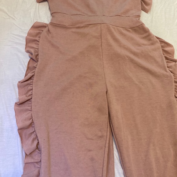 Fitted Ruffle Jumpsuit - Picture 4 of 5